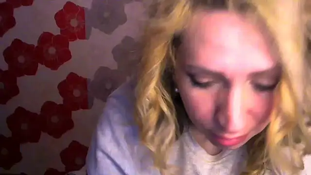 Snapshot of Lilinsky_MadMax chatting on June 18, 10:14 pm Lilinsky MadMax online show from June 18, 10:14 pm