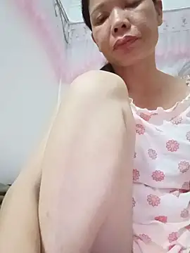Snapshot of -Maya-a chatting on June 18, 1:26 pm -Maya-a online show from June 18, 1:26 pm
