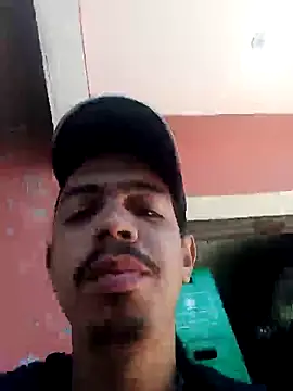Snapshot of blanquito_leche chatting on August 6, 7:05 pm blanquito leche online show from August 6, 7:05 pm