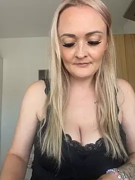 Snapshot of Alex-Blond chatting on July 20, 10:07 am Alex-Blond online show from July 20, 10:07 am