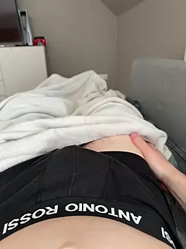 Dennis xx4444 online show from June 2, 1:46 pm