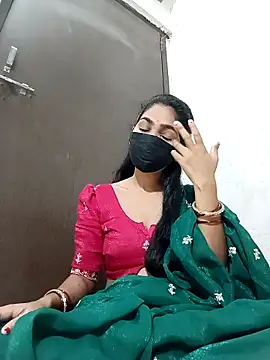 Snapshot of savita97567 chatting on June 21, 1:19 am savita97567 online show from June 21, 1:19 am