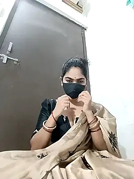 Snapshot of savita97567 chatting on July 2, 9:54 pm savita97567 online show from July 2, 9:54 pm
