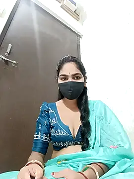 Snapshot of savita97567 chatting on July 3, 10:21 am savita97567 online show from July 3, 10:21 am