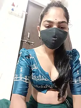 Snapshot of savita97567 chatting on July 21, 2:36 am savita97567 online show from July 21, 2:36 am