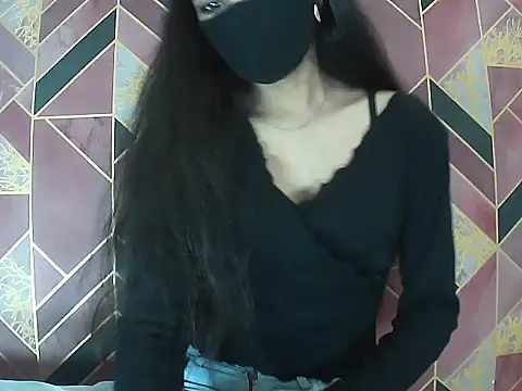 Hot-Roshni online show from July 3, 9:10 pm