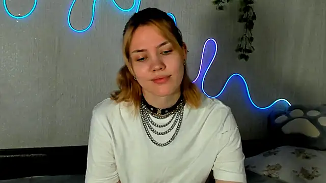 Milena Stasym online show from July 3, 6:09 am
