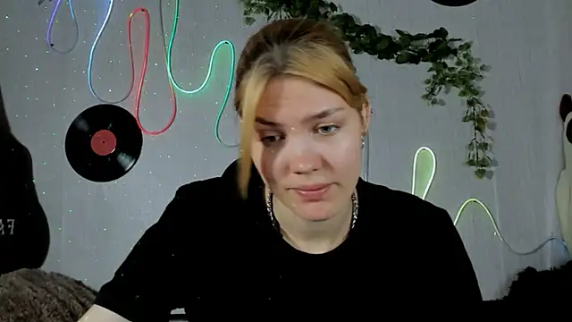 Milena Stasym online show from July 21, 6:27 am