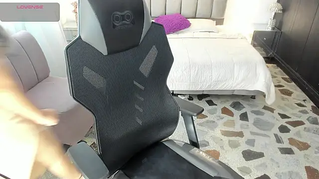 RyleyWest online show from July 5, 7:32 pm