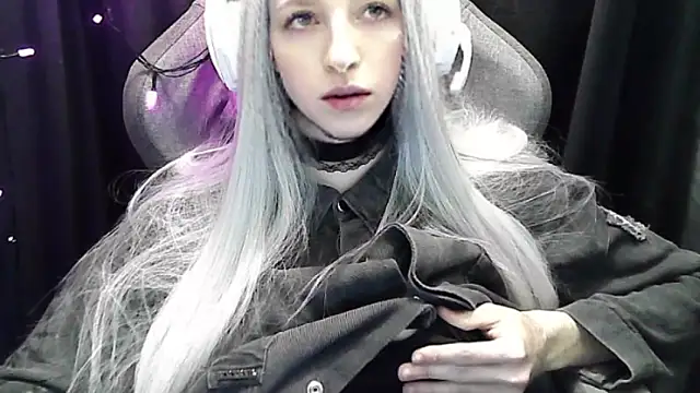 Snapshot of Akashi78 chatting on July 1, 7:13 pm Akashi78 online show from July 1, 7:13 pm