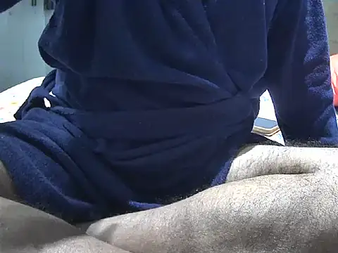 Snapshot of indiboy009 chatting on February 10, 6:34 pm indiboy009 online show from February 10, 6:34 pm