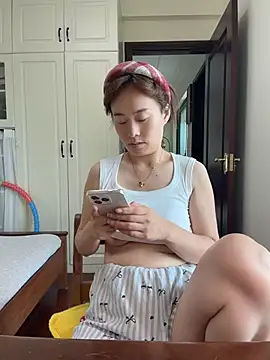Snapshot of saozi666 chatting on July 14, 2:05 am saozi666 online show from July 14, 2:05 am