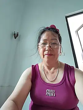 Snapshot of Ai_babylove chatting on July 2, 3:23 am Ai babylove online show from July 2, 3:23 am