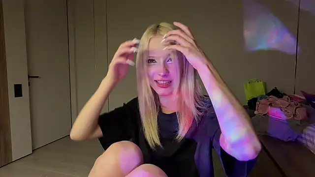 Snapshot of Anny_qte chatting on July 25, 9:01 pm Anny qte online show from July 25, 9:01 pm