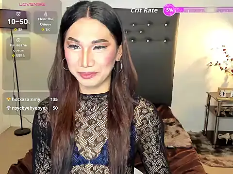 Snapshot of UrSeductiveCriselda chatting on June 18, 4:44 pm UrSeductiveCriselda online show from June 18, 4:44 pm