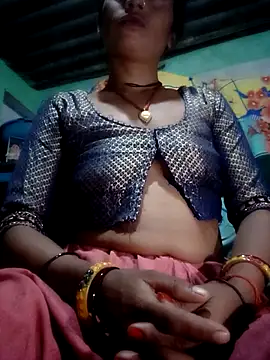 Aarti9080 online show from July 6, 5:26 pm