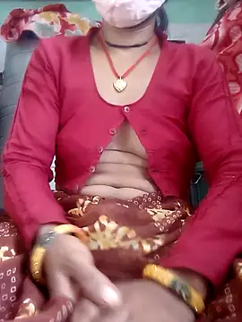 Aarti9080 online show from July 15, 7:35 am