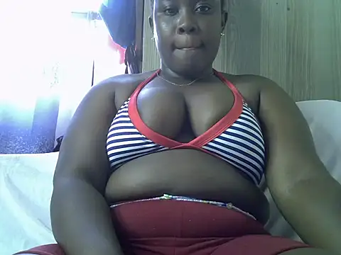Snapshot of Sweetass-B chatting on June 1, 12:07 pm Sweetass-B online show from June 1, 12:07 pm