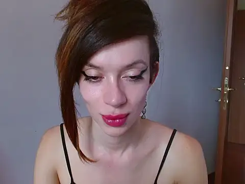 Snapshot of ZantWich chatting on July 6, 1:19 pm ZantWich online show from July 6, 1:19 pm