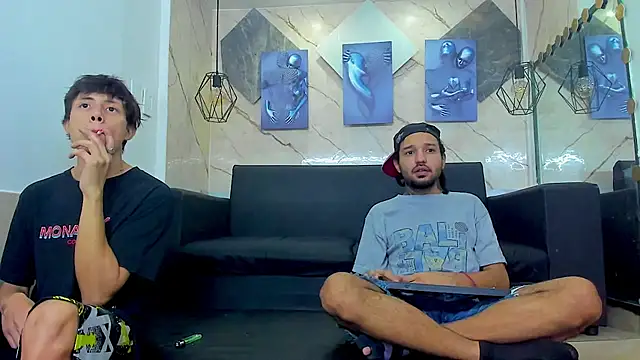 Maxx hot26 online show from July 3, 7:09 pm