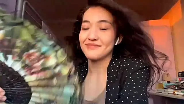 Snapshot of YolandaBalbuena chatting on June 14, 3:14 pm YolandaBalbuena online show from June 14, 3:14 pm