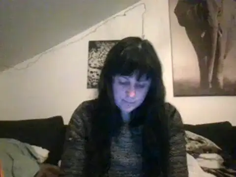 Snapshot of sexujuly88 chatting on December 18, 10:57 pm sexujuly88 online show from December 18, 10:57 pm