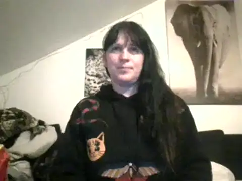 Snapshot of sexujuly88 chatting on February 12, 9:43 pm sexujuly88 online show from February 12, 9:43 pm