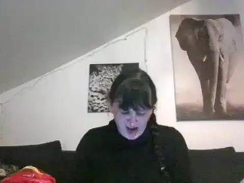 Snapshot of sexujuly88 chatting on February 27, 9:47 pm sexujuly88 online show from February 27, 9:47 pm