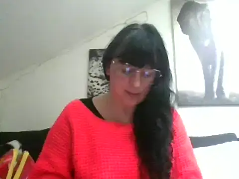 Snapshot of sexujuly88 chatting on March 7, 6:57 am sexujuly88 online show from March 7, 6:57 am