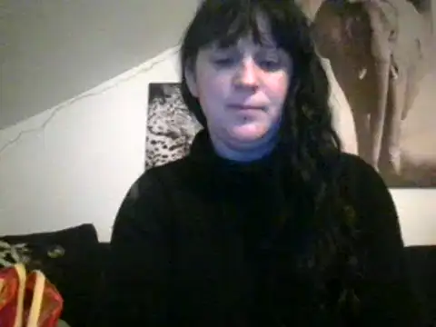 Snapshot of sexujuly88 chatting on March 11, 10:09 pm sexujuly88 online show from March 11, 10:09 pm
