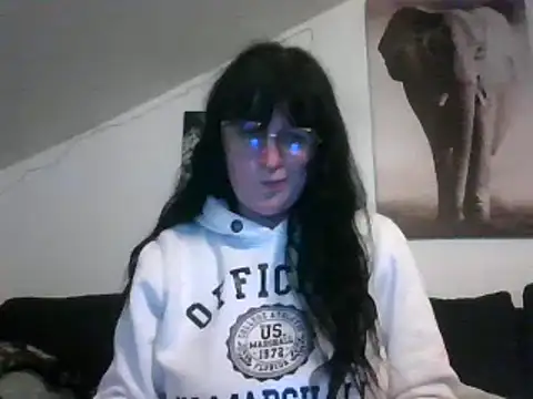Snapshot of sexujuly88 chatting on March 12, 9:45 pm sexujuly88 online show from March 12, 9:45 pm