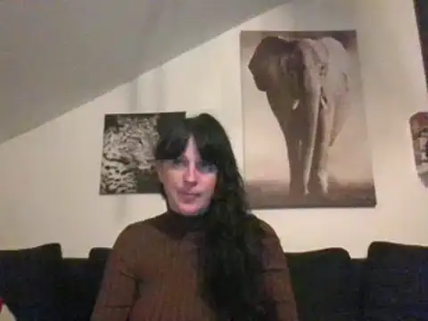 Snapshot of sexujuly88 chatting on September 16, 9:27 pm sexujuly88 online show from September 16, 9:27 pm