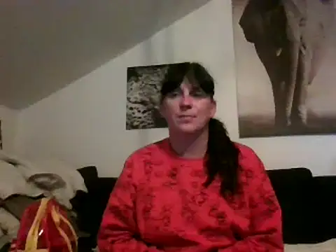 Snapshot of sexujuly88 chatting on September 21, 8:10 pm sexujuly88 online show from September 21, 8:10 pm