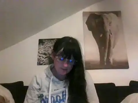 Snapshot of sexujuly88 chatting on October 15, 9:15 pm sexujuly88 online show from October 15, 9:15 pm