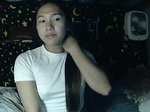 Snapshot of Chelsygnd chatting on June 16, 6:21 pm Chelsygnd online show from June 16, 6:21 pm