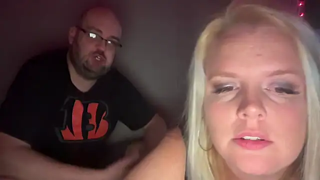 Snapshot of Girthdaddy9 chatting on June 28, 4:07 am Girthdaddy9 online show from June 28, 4:07 am