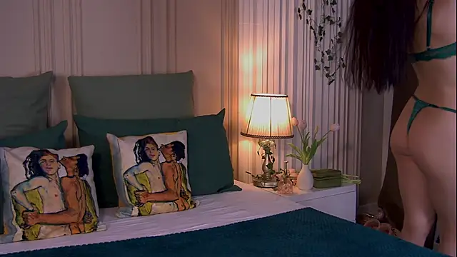 HornyPriestess online show from June 12, 7:29 am