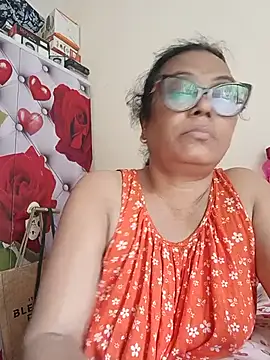 chatterjeesayani567 online show from June 24, 5:50 am