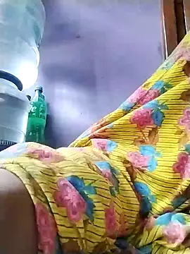 chatterjeesayani567 online show from July 17, 10:33 am