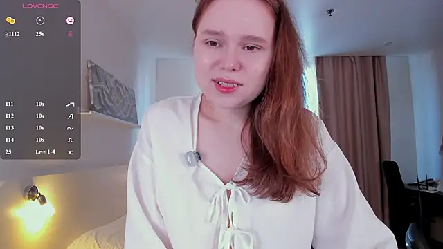 Snapshot of Teasemelisa chatting on June 20, 6:27 am Teasemelisa online show from June 20, 6:27 am