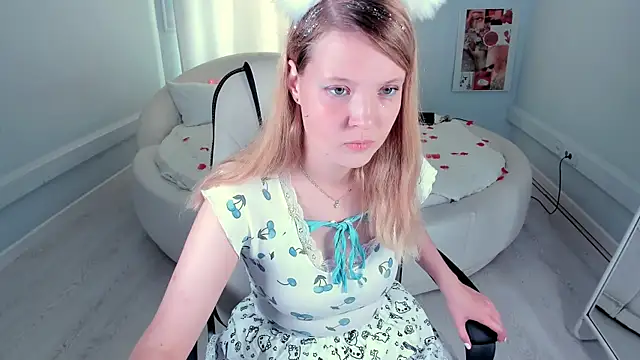 anita Hitteys online show from July 6, 7:49 am