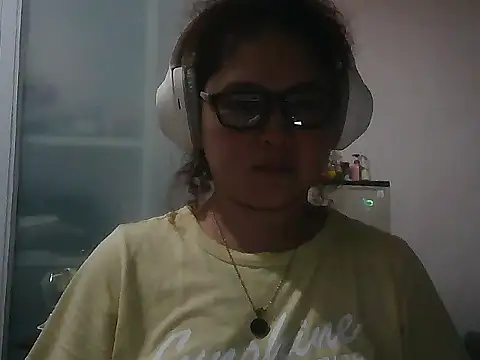 bitchychubby online show from July 12, 2:52 pm