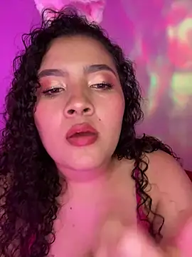 Antonellaa 04 online show from June 3, 5:32 am