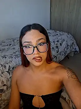 Snapshot of Scarrlet_Thompsonn chatting on June 12, 10:41 pm Scarrlet Thompsonn online show from June 12, 10:41 pm