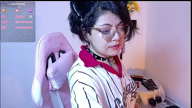Snapshot of Meow_cat4 chatting on July 24, 5:44 pm Meow cat4 online show from July 24, 5:44 pm
