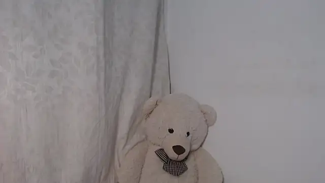 Snapshot of Celeste222- chatting on July 3, 12:28 am Celeste222- online show from July 3, 12:28 am