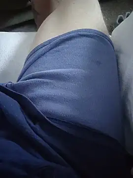 Snapshot of cum4ever1234 chatting on August 4, 7:11 am cum4ever1234 online show from August 4, 7:11 am