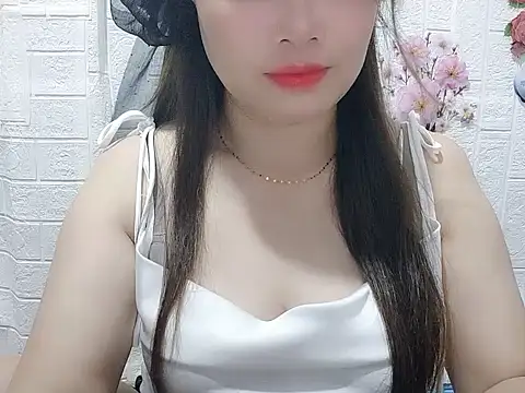 -Site-lee online show from June 15, 1:57 pm