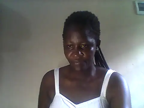 Snapshot of Angelbee_ chatting on June 4, 8:31 am Angelbee online show from June 4, 8:31 am