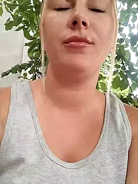 evil kitty online show from July 11, 3:26 pm